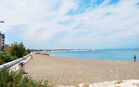 Sunny Beach Bari Fronte spiaggia